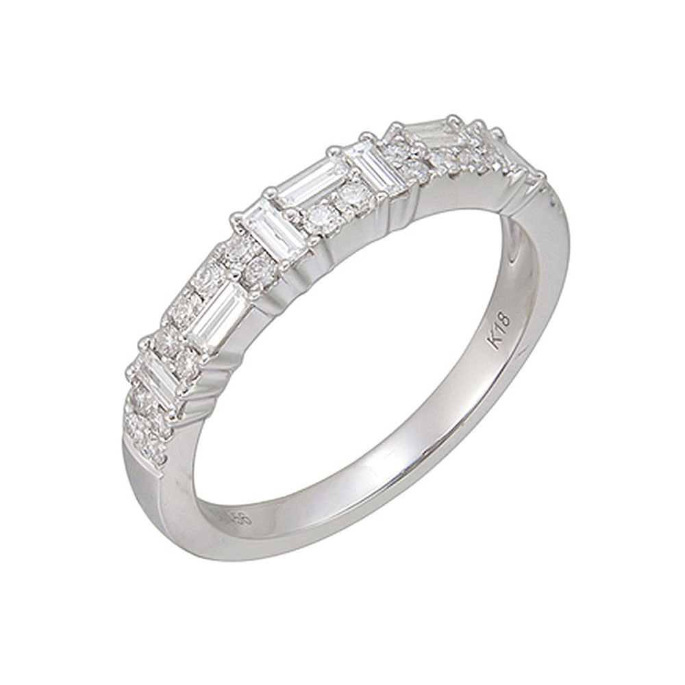 Baguette and round diamond ring 3084 | Temple & Grace Canada